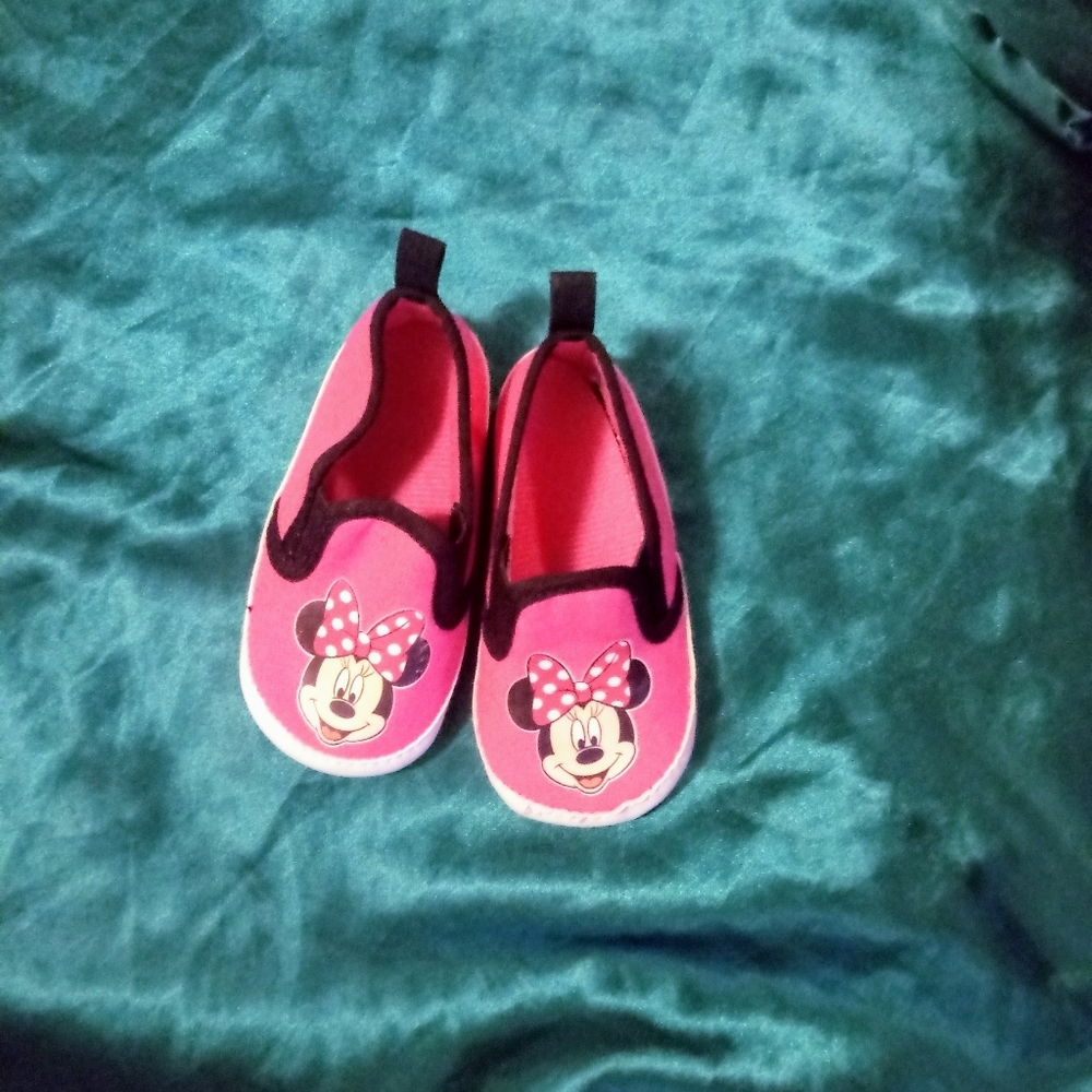 Disney Minnie mouse slip on shoes